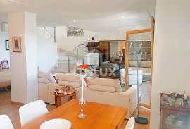 4 bedroom duplex in Cerrado da Paria in Alcochete