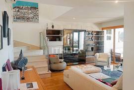 4 bedroom duplex in Cerrado da Paria in Alcochete