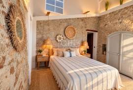 Charming 2-Bedroom Villa with Pool & Stunning Views Across the Hills to the Sea – Near Santa Catarina da Fonte do Bispo Charming 2-Bedroom Villa with Pool & Stunning Views Across the Hills to the Sea – Near Santa Catarina da Fonte do Bispo