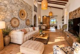 Charming 2-Bedroom Villa with Pool & Stunning Views Across the Hills to the Sea – Near Santa Catarina da Fonte do Bispo Charming 2-Bedroom Villa with Pool & Stunning Views Across the Hills to the Sea – Near Santa Catarina da Fonte do Bispo