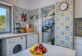 Detached 3+ bedroom villa with pool and basement near Almancil.
