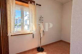 2 Bedroom Apartment to Renovate Near Vilamoura Marina