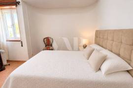 2 Bedroom Apartment to Renovate Near Vilamoura Marina