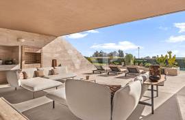 2 Bedroom Apartment with Large Terrace in Laguna Village, Vilamoura