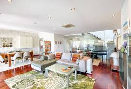 4 Bedroom Villa with Private Pool, Elevator and Luxury Basement in Vilamoura