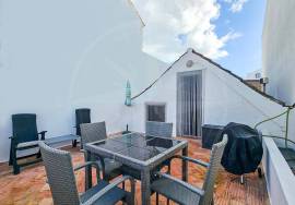 Tavira centre 3 bedroom townhouse with large sun terraces Tavira centre 3 bedroom townhouse with large sun terraces