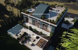 Historic Villa with Sea Views and Renovation Project in Estoril