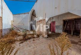 LOULÉ – PLOT WITH EXISTING HOUSE AND BUILDING PROJECT LOULÉ – PLOT WITH EXISTING HOUSE AND BUILDING PROJECT