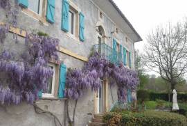 5 Bed Maison de Maitre for Sale in Beauchalot France