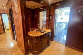 listing listing