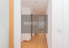 Luxury 3 Bedroom Apartment with Sea View, Pool and Garage – Britannia Building, Wall Luxury 3 Bedroom Apartment with Sea View, Pool and Garage – Britannia Building, Wall