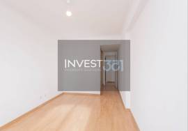 Luxury 3 Bedroom Apartment with Sea View, Pool and Garage – Britannia Building, Wall Luxury 3 Bedroom Apartment with Sea View, Pool and Garage – Britannia Building, Wall