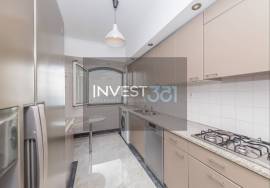 Luxury 3 Bedroom Apartment with Sea View, Pool and Garage – Britannia Building, Wall Luxury 3 Bedroom Apartment with Sea View, Pool and Garage – Britannia Building, Wall