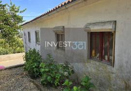 4 bedroom villa with annexes, garden and chestnut grove tree in Campeã, Vila Real