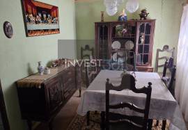 4 bedroom villa with annexes, garden and chestnut grove tree in Campeã, Vila Real