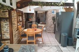 Houses for sale - 4 rooms - LA TRINITE PORHOET - (56490) Houses for sale - 4 rooms - LA TRINITE PORHOET - (56490)