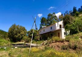 Villa Price €495,000 33228 Villa Price €495,000 33228