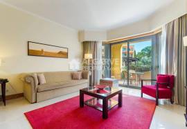 Luxury 2-Bedroom Apartment Next to Victoria Golf Course in Vilamoura, Algarve Luxury 2-Bedroom Apartment Next to Victoria Golf Course in Vilamoura, Algarve