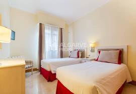 Luxury 2-Bedroom Apartment Next to Victoria Golf Course in Vilamoura, Algarve Luxury 2-Bedroom Apartment Next to Victoria Golf Course in Vilamoura, Algarve