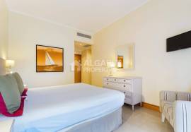 Luxury 2-Bedroom Apartment Next to Victoria Golf Course in Vilamoura, Algarve Luxury 2-Bedroom Apartment Next to Victoria Golf Course in Vilamoura, Algarve