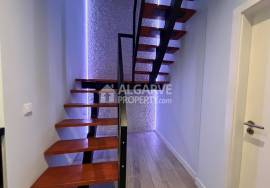 7-bedroom house in a quiet residential area close to the beach and the airport. 7-bedroom house in a quiet residential area close to the beach and the airport.