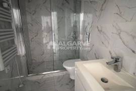 7-bedroom house in a quiet residential area close to the beach and the airport. 7-bedroom house in a quiet residential area close to the beach and the airport.