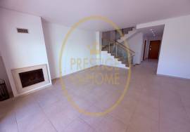 5 Bedroom Villa with Pool and Closed Garage in Private Condominium – Boliqueime 5 Bedroom Villa with Pool and Closed Garage in Private Condominium – Boliqueime