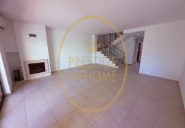 5 Bedroom Villa with Pool and Closed Garage in Private Condominium – Boliqueime 5 Bedroom Villa with Pool and Closed Garage in Private Condominium – Boliqueime