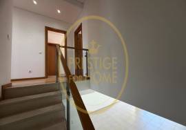 5 Bedroom Villa with Pool and Closed Garage in Private Condominium – Boliqueime 5 Bedroom Villa with Pool and Closed Garage in Private Condominium – Boliqueime