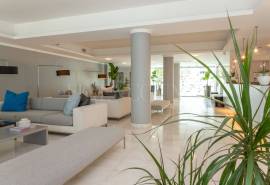Portimão - Exclusive touristic development for sale in Praia da Rocha with marina and ocean views