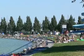 Eengezinswoning aan het Balatonmeer staat te koop