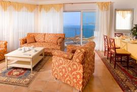 We are selling a luxury apartment in a golf resort