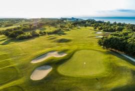 We are selling a luxury apartment in a golf resort