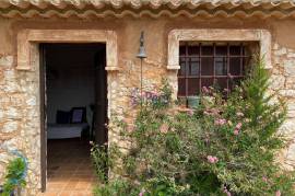 Farm with 3 Bedrooms Baron of S. Miguel, Budens