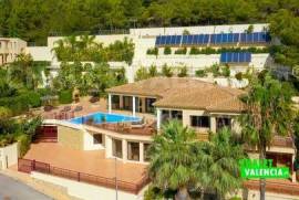 Luxury villa overlooking the beach of Altea-Benidorm