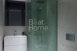 T2 - New - Excellent Areas and Finishes-Montijo