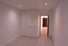 Apartment T4 Duplex - New - Montijo