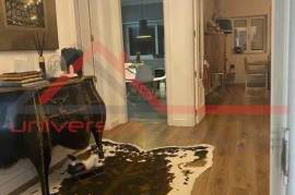 Refurbished 2 bedroom apartment with parking and storage room - Nova Azeda, Setúbal