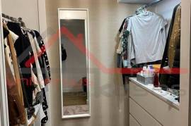 Refurbished 2 bedroom apartment with parking and storage room - Nova Azeda, Setúbal