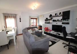3 bedroom apartment with parking - Nova Azeda, Setúbal