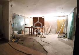 Building to recover next to Praça do Comércio! Building to recover next to Praça do Comércio!