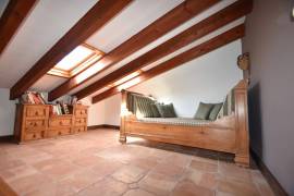 Impressive finca with views.