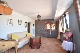 Impressive finca with views.