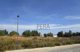 Plot directly on a golf course, for construction of a villa with pool and gardens