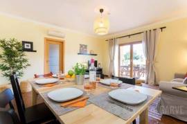 T2 Villa With Private Pool For Sale In Burgau