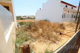 235 Square Meter Land For In Lagoa