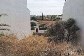 235 Square Meter Land For In Lagoa