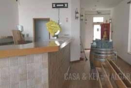 Commercial Space For Sale In Ferragudo