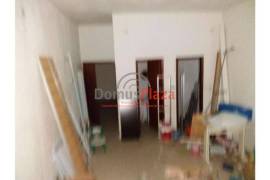 Opportunity store in main street in Vila Franca Xira