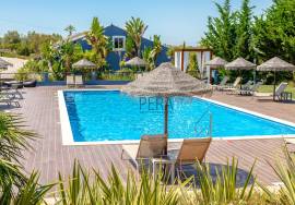 Resort hotel for sale in Praia da Luz, Lagos